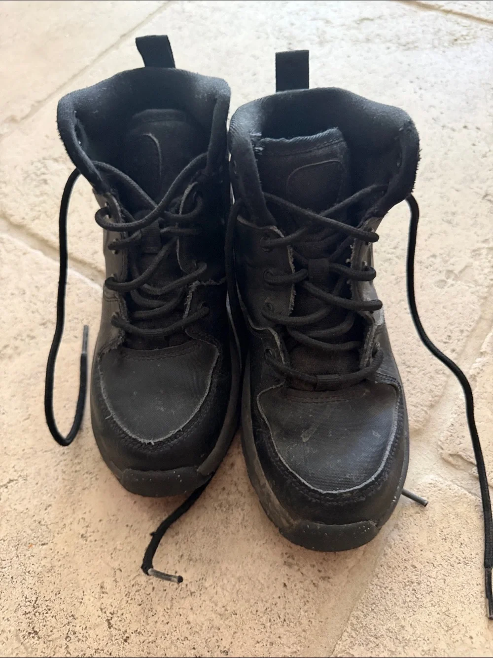 Nike Kids Black Lace-Up High-Top Boots
